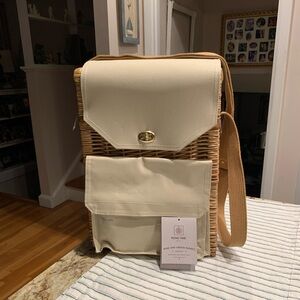 Corsica Cream Picnic Time Wine and Cheese Basket